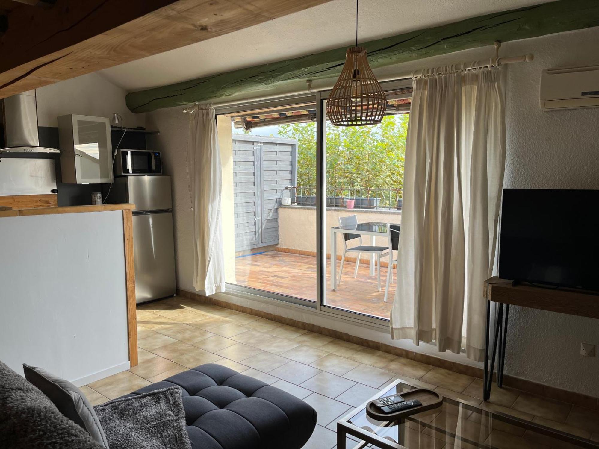Duplex Lumineux Sur Gde Terrasse, Balneo Double, Parking Prive, Clim, Local Velos Entraigues-sur-la-Sorgue Exteriér fotografie
